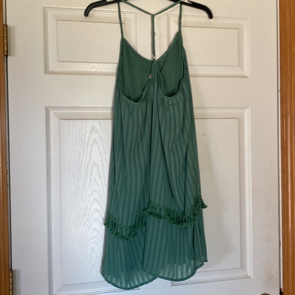 Gianni Bini Green Fringe Detail Dress - Picture 2 of 5
